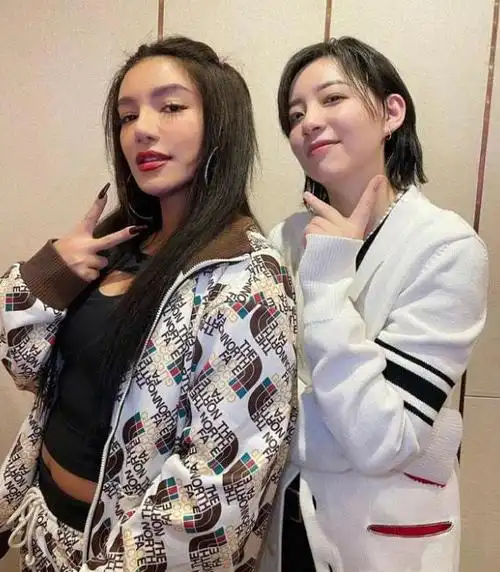 张含韵|李斯丹妮|谭维维|尚雯婕_网易订阅