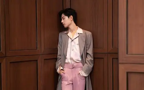 肖战俊朗帅气写真图片桌面壁纸