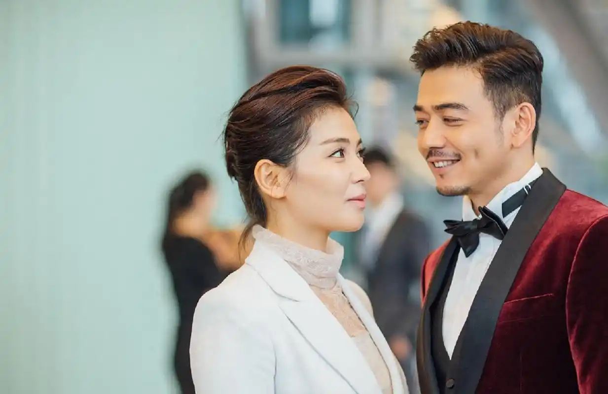 不顾央视批评顶风作案,与刘涛传出绯闻的杨烁,到底谁在给他勇气