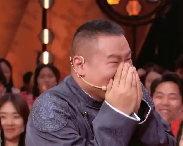 岳云鹏:上春晚一点都不紧张(岳云鹏首登河南卫视春晚,主持,表演两次