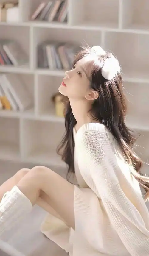 有没有好看美女图片可以分享一下真人的