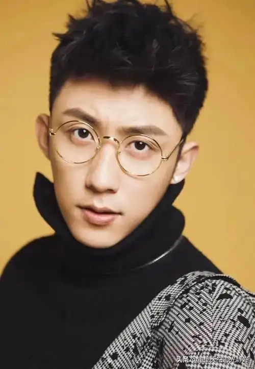 盘点国内男明星眼镜杀高清集第二弹 这些禁欲系男神哪个是你的菜