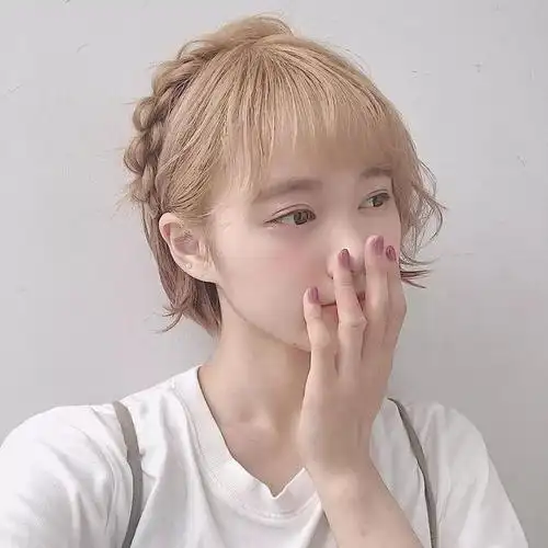 一周不重样短发女生必备的人气编发look