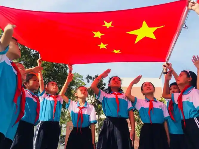 汪岗小学"向国旗敬礼"活动照片出炉啦!