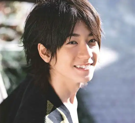 中岛裕翔图片 日本男星中岛裕翔写真图片