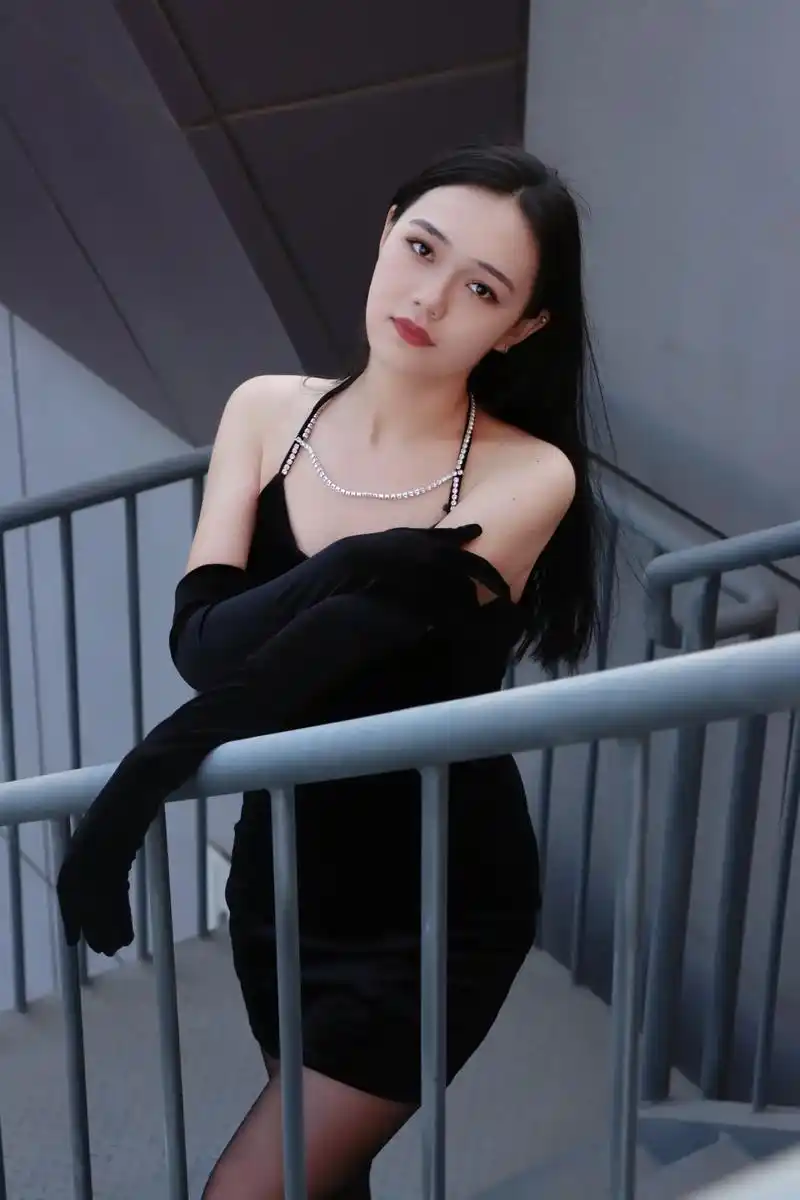 写真集🍷.我的大摄影师@i多多  #柯尔克孜 #美丽坏女人 - 抖音