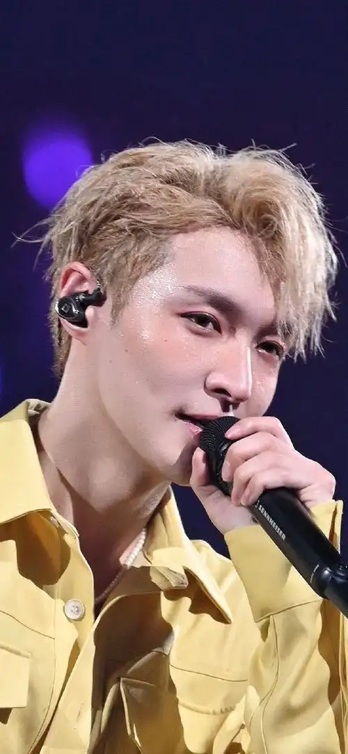 张艺兴大航海巡回演唱会##张艺兴krump之王##漫游尽兴时