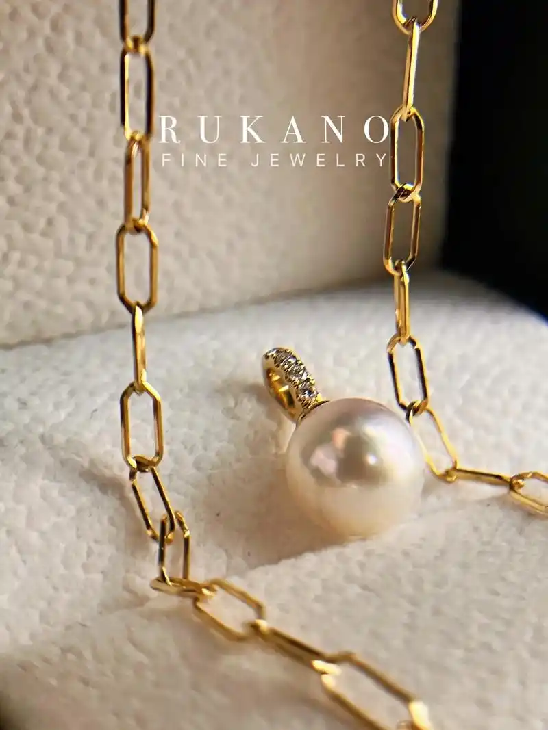 通勤百搭日常款|日本akoya珍珠吊坠.越是经典简单的款式越 - 抖音