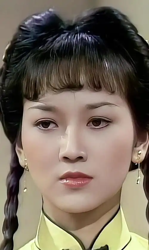 赵雅芝年轻时真漂亮,温文儒雅!