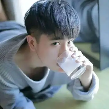 好看的头像图片超清男生小清新男生帅气真人头像大全