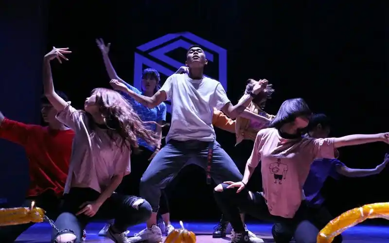 【天津城建大学s联盟街舞社】kodokushi超级骚气炫酷urban编舞,现场