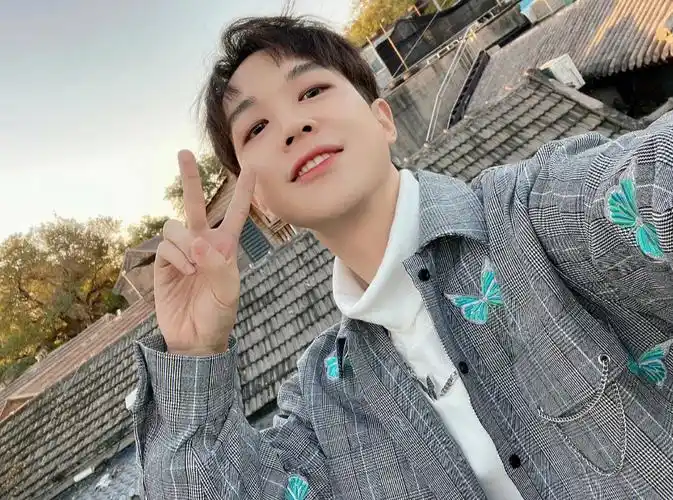 今日份新鲜的梅梅来啦倒霉死勒