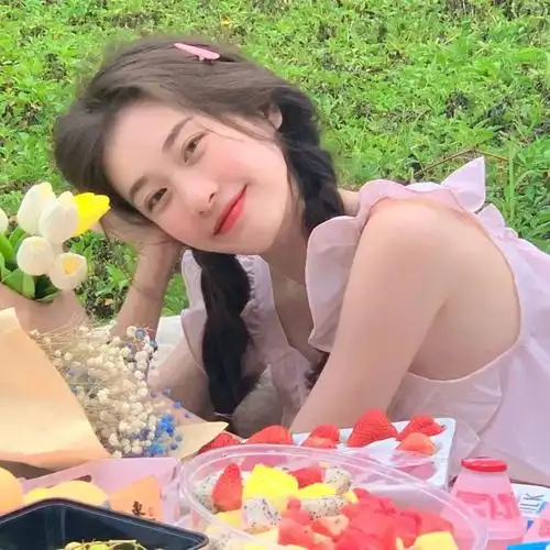 头像女生今年的夏天我要谈场恋爱