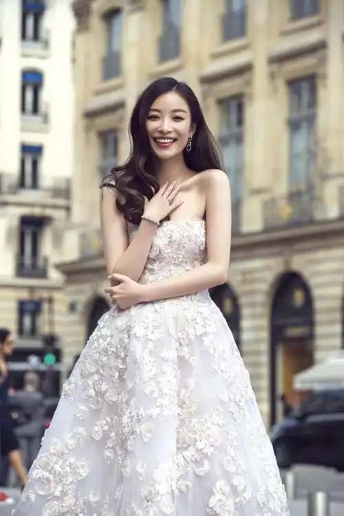 今日盘点丨娱乐圈里最会穿衣服的女明星