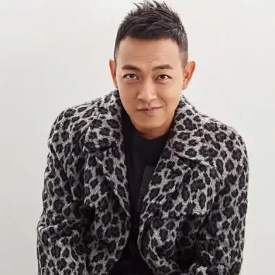 时间(演唱会版)_梁烈唯_高音质在线试听_时间 (演唱会版)歌词|歌曲