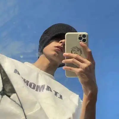 2023超高颜值的男生帅气头像高清男生超酷真人微信头像图片