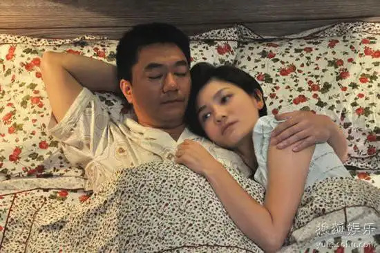 由胡可领衔主演的家庭伦理剧《我在等你回家》近日登陆江西卫视黄金档