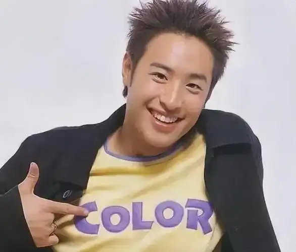 婚后4年,潘玮柏胖到200斤:差点认不出.