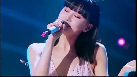 黄龄《痒》每次听都忍不住心潮澎湃,这声音得打马赛克的节奏啊!