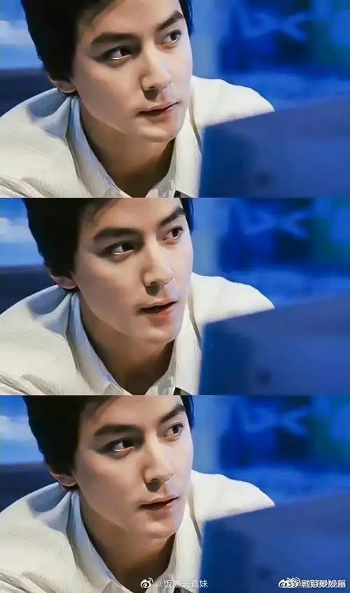 吴彦祖最新合照状态#吴彦祖最新合照状态来啦,现在看依旧还是很帅