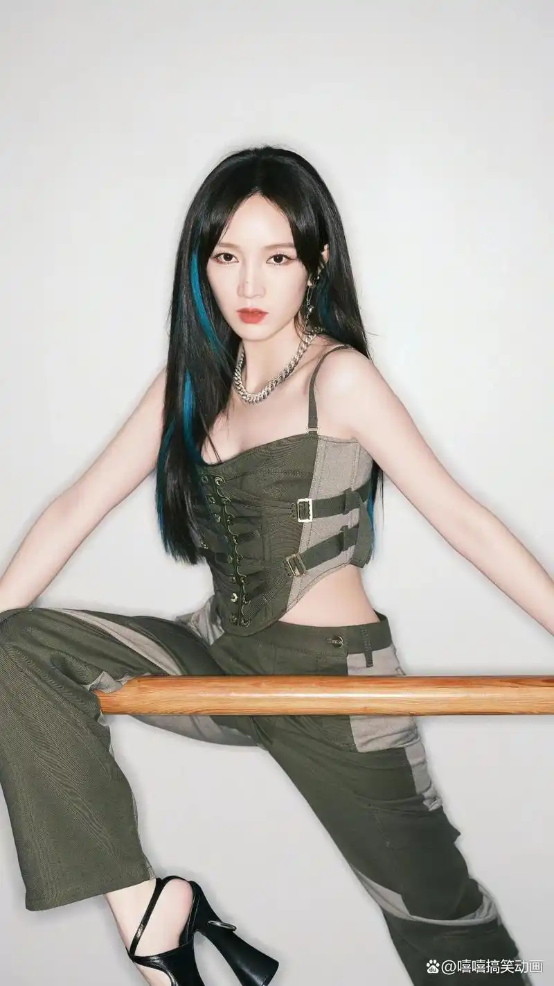 孟佳时尚写真欣赏