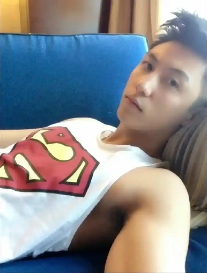 一些早期自拍#黄景瑜 #生图 - 抖音