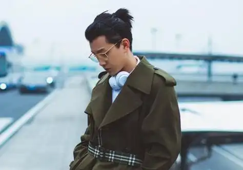 帅气马尾辫,男生扎马尾超帅图片 - 网络编辑之家