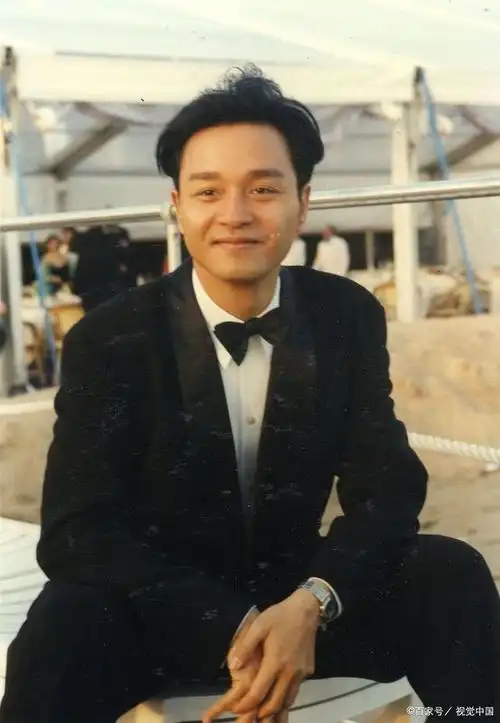 璀璨星河中的一颗永恒之星——回顾张国荣的传奇人生