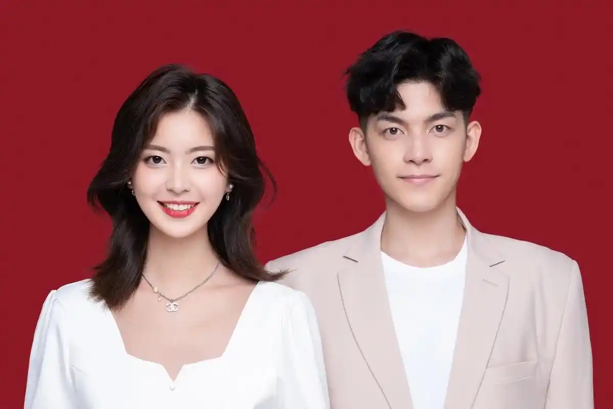 拍张幸福的登记照吧一木各照相馆