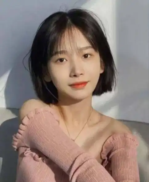 2021最新时尚减龄短发