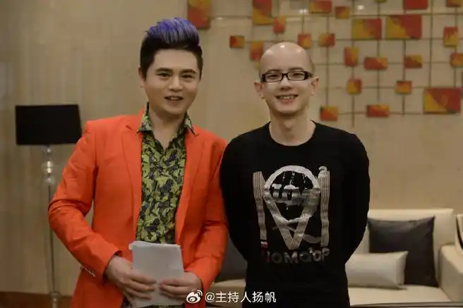 歌手v榜第一##江映蓉骑自行车请战歌手##纪敏佳请战歌手