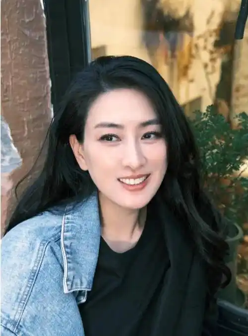 好好的演员不当,非要当娱乐圈红娘,弄得声名狼藉_马苏_李小璐_孔令辉