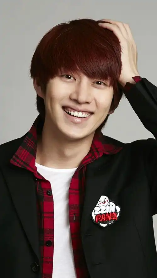 p>金希澈(         ),1983年7月10日出生于韩国 a target="_blank"