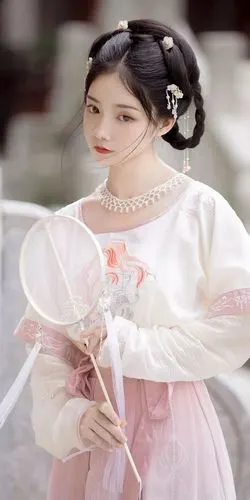 让我们看看穿汉服的女生可以有多仙你愿沉沦一生_汉服美女_汉服心意吧