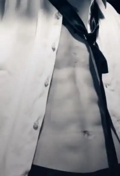 腹肌 人鱼线 背腰男 高清个性壁纸 壁纸