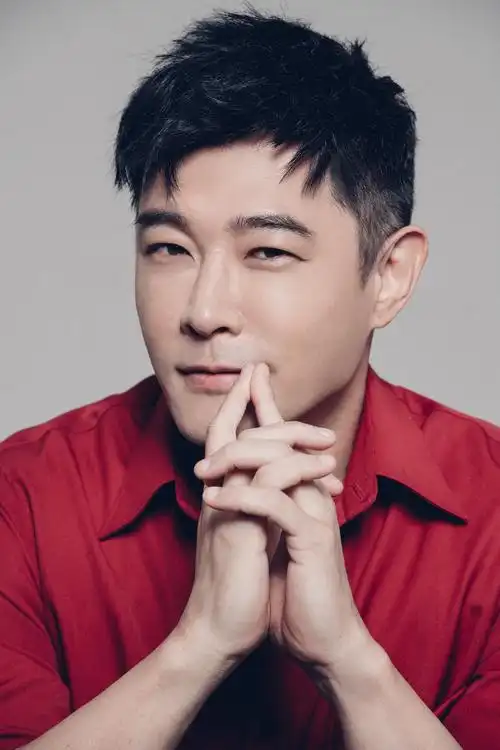 黄维德演绎衬衫潮流 绅士魅力max_ma