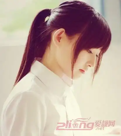 初中生扎头发简单好看马尾_发型图片