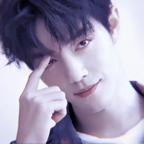 肖战头像真人图片 真人头像图片大全 -【爱个性】