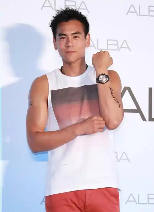 彭于晏被爆"出柜",身材好的男生单身就是gay吗?_动作_阿信_唐禹哲