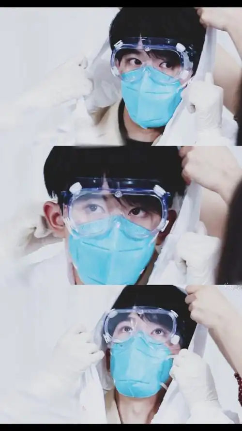 这是我们这是光##易烊千玺穿防护服跳火红的萨日朗#06恶作剧医生 我