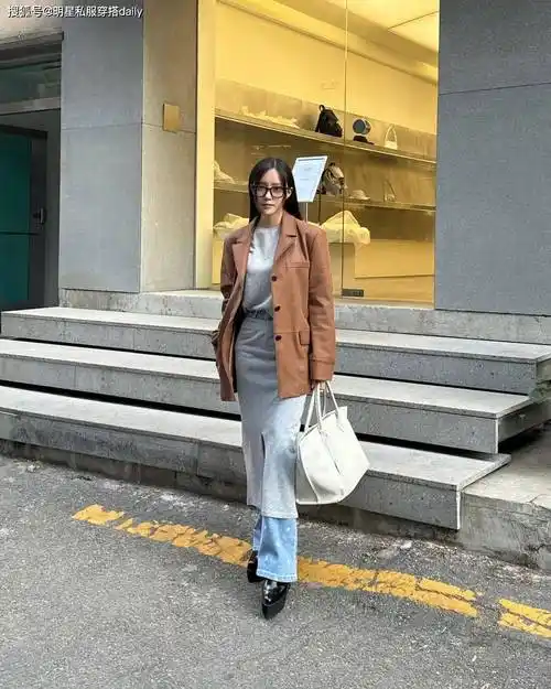 原创2024年流行在裤子外面穿裙子3套搭配方法职场逛街拍照都很酷