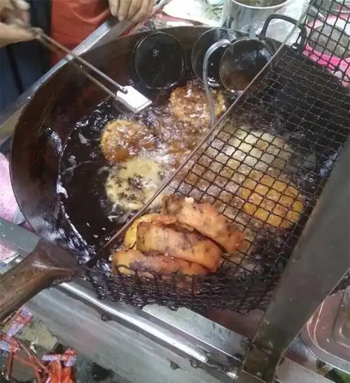 15种路边油炸小吃有的从小吃到大有的已经很难再吃到