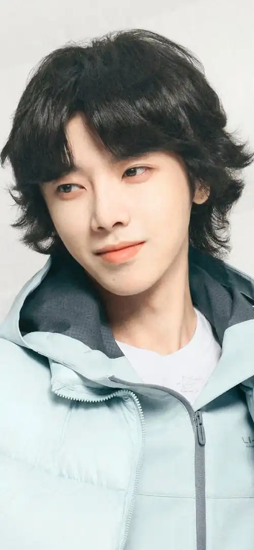 华晨宇美貌大赏##2024华晨宇火星演唱会