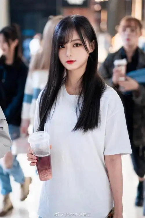 偶像美少女陈佳莹写真美照欣赏