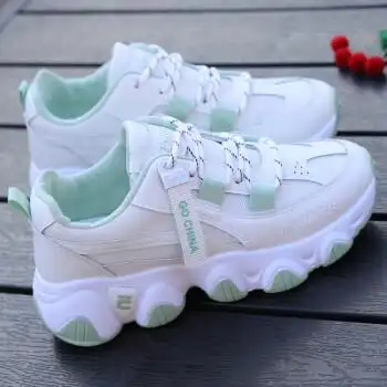 初中女生跑步鞋秋季学生波鞋女款高中生秋天穿的老爹鞋网面透气厚底