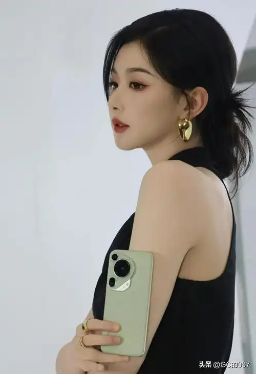 明星图片孔雪儿