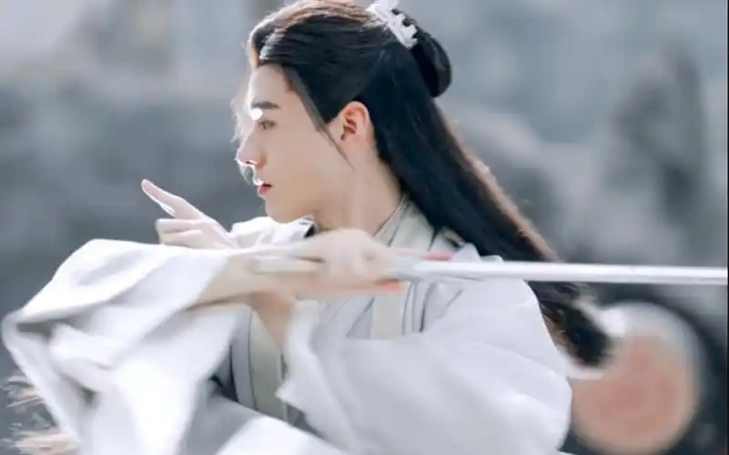 山河令温客行白衣飘飘这才是仙侠白衣舞剑眼神杀会成为经典吗谁说