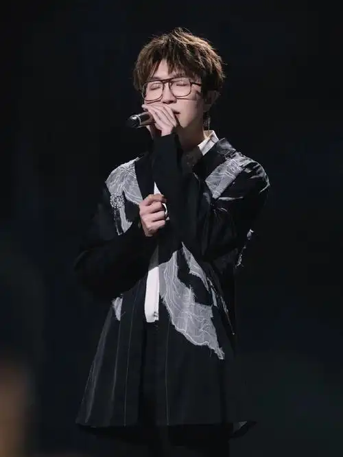 毛不易说不要消耗自己