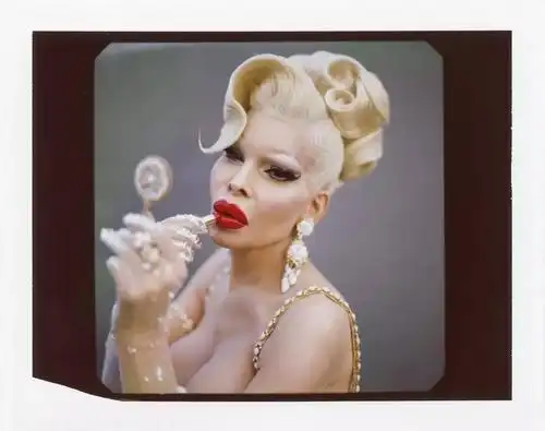 完美人造公主amandalepore