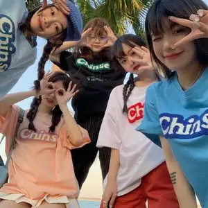 五人闺蜜上衣黑色